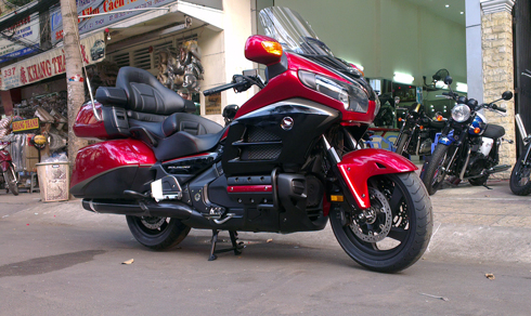 Honda Gold Wing phien ban dac biet xuat hien dau tien tai Viet Nam