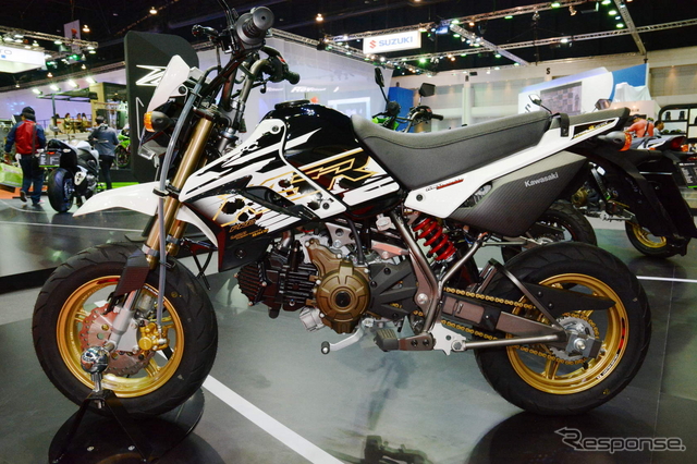 Kawasaki KSR110 doi thu nang ky cua Honda MSX125 ra mat phien ban dac biet - 2