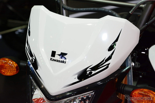 Kawasaki KSR110 doi thu nang ky cua Honda MSX125 ra mat phien ban dac biet - 5