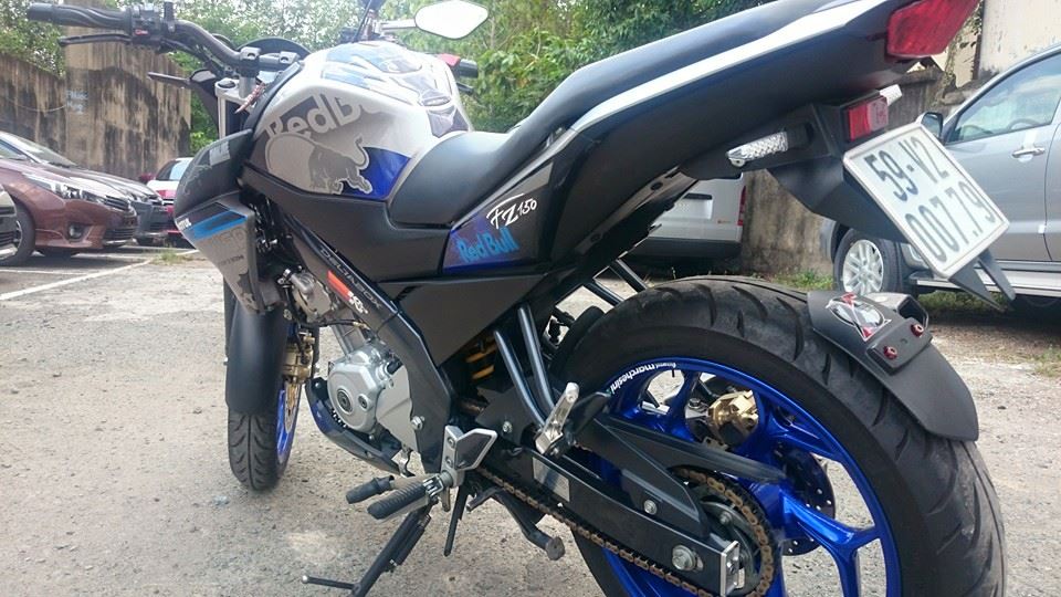 Yamaha FZ150i do sieu ngau voi phong cach Red Bull - 2