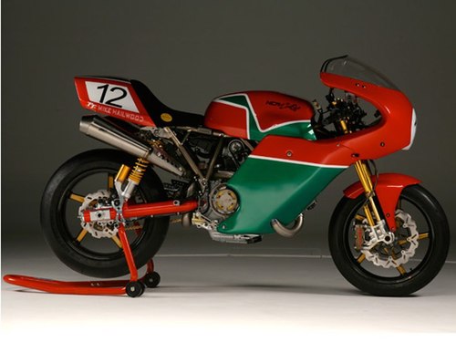 10 moto dat nhat the gioi gia tren 100000 USD - 3