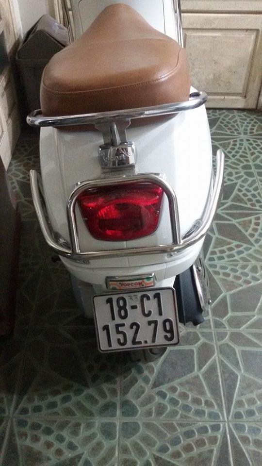 Ban xe LX Vespa 125cc 3Vie moi mua 82014 mau trang 47 trieu - 4