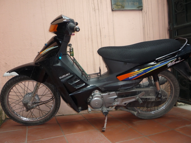 Ban xe Suzuki Viv a Thai mau denphanh co - 3