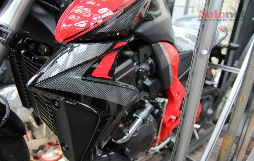 Can canh cap doi Honda CB1000R 2015 vua ve den Sai Gon - 22