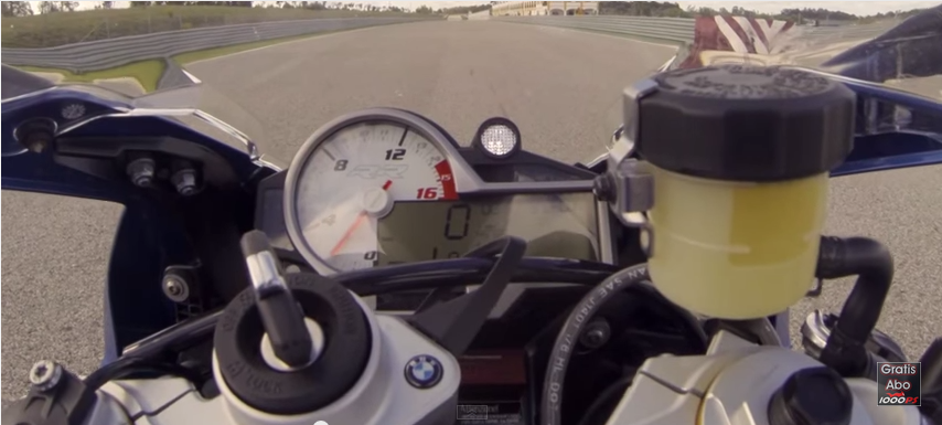 Clip BMW S1000rr 2015 qua nhanh qua nguy hiem
