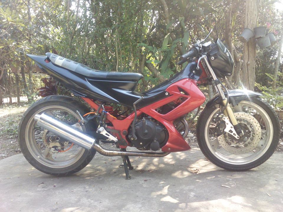 Do raider 125cc ham ho tren tung cay so