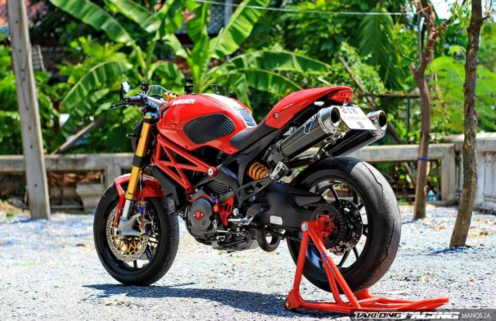 Ducati Monster 796 quai vat mot gio ben hang hieu - 11
