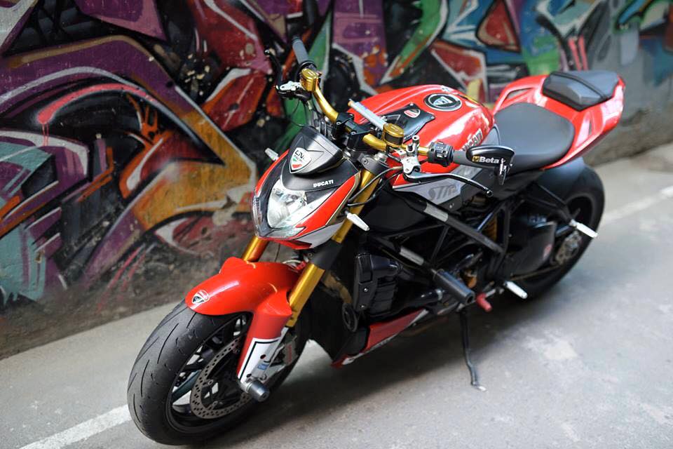 Ducati StreetFighter kieu hanh tai dat Sai Gon - 2