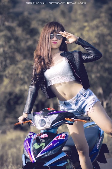 Girl Tay Ninh Khoe Dang Cung Exciter Movista - 5