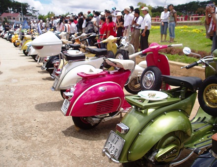 Hinh anh ve Cau lac bo Vespa co Binh Dinh - 3