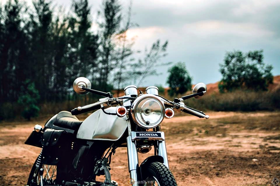 Experience the excellence of Honda 67, the iconic motorcycle that defined a generation. See its timeless beauty and exceptional performance that make it an all-time favorite among bikers and enthusiasts.