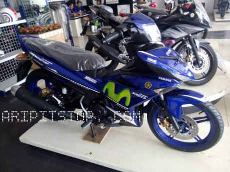 Jupiter Mx King 150 Monvitar co gia chenh nhau 490 nghin so voi ban thuong