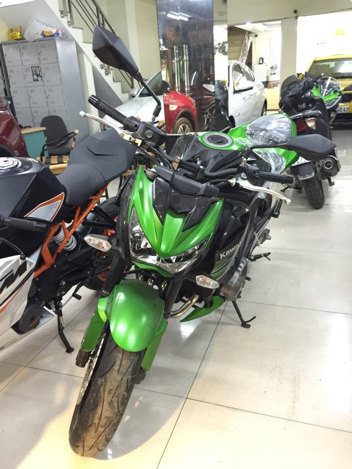 Khuyen mai dac biet cho xe Kawasaki chinh hang tai Ha Noi - 3