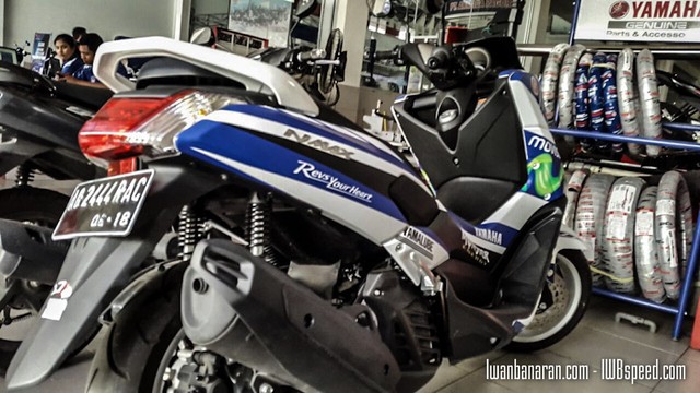 Yamaha NMAX 150 phien ban Movistar MotoGP - 5