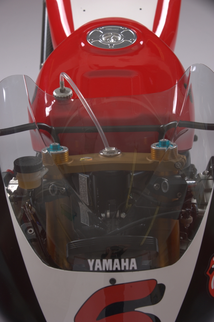 Yamaha YZR 500cc xe 2 thi danh cho dan me toc do - 20