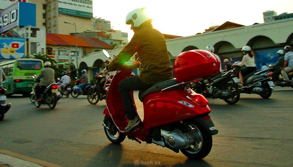 Buoi gap mat va tro chuyen cung Luca Bracali nhiep anh gia nguoi Y - 15