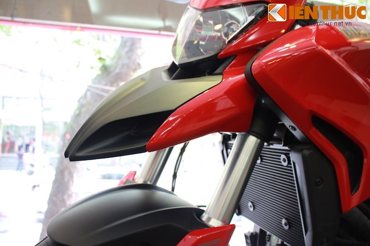 Can canh Ducati Hyperstrada 2015 dau tien tai Ha Noi - 3