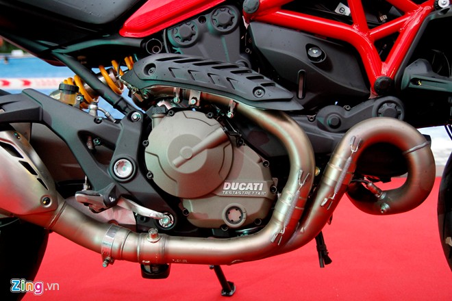 Can canh Ducati Monster 821 vua ra mat tai Viet Nam - 5