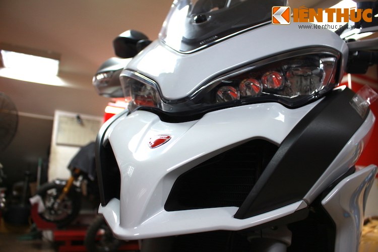 Can canh Ducati Multistrada 2015 dau tien tai Viet Nam - 2