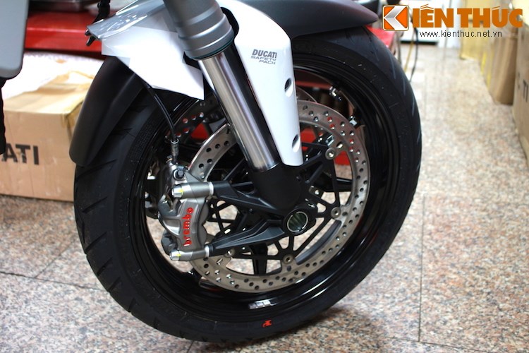 Can canh Ducati Multistrada 2015 dau tien tai Viet Nam - 3