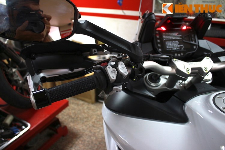 Can canh Ducati Multistrada 2015 dau tien tai Viet Nam - 5