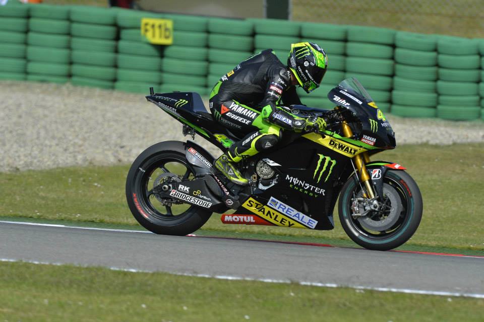 Chum anh xe cua doi dua Monster Yamaha Tech3 - 6