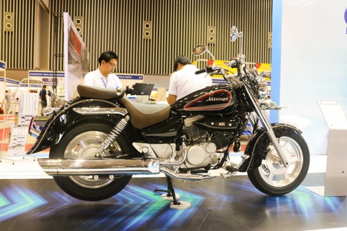 Dan moto Han Quoc tai Sai Gon Autotech 2015 - 4