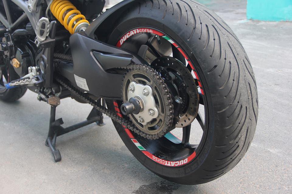 Ducati Ducati Hyperstrada 821 dong xe dia hinh dang cap - 10