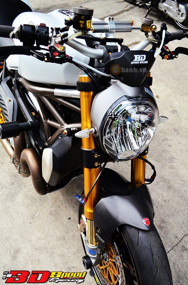 Ducati Monster 1200 con quy du xai hang hieu - 2