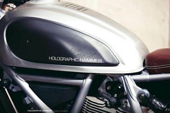 Holographic Hummer da bien Ducati Scrambler thanh cafe racer - 8