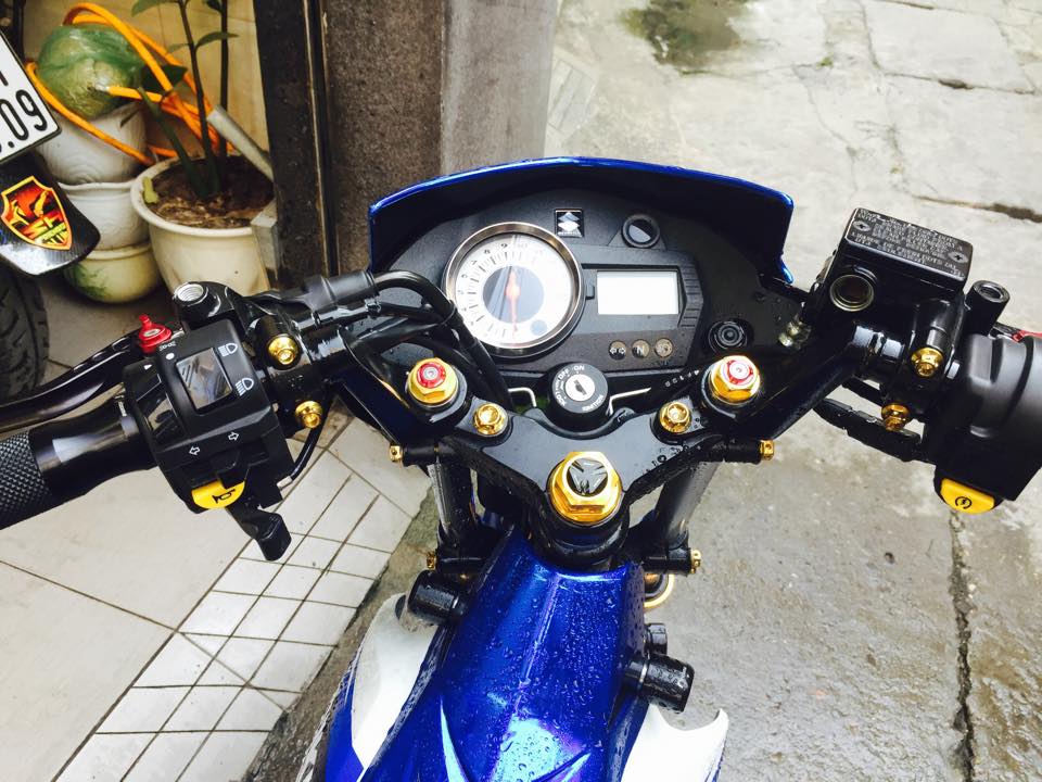 Suzuki Raider do noi bat cua biker Ha Thanh - 2