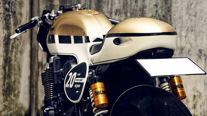 Yamaha XJR1300 ham ho voi phong cach Cafe Racer - 4