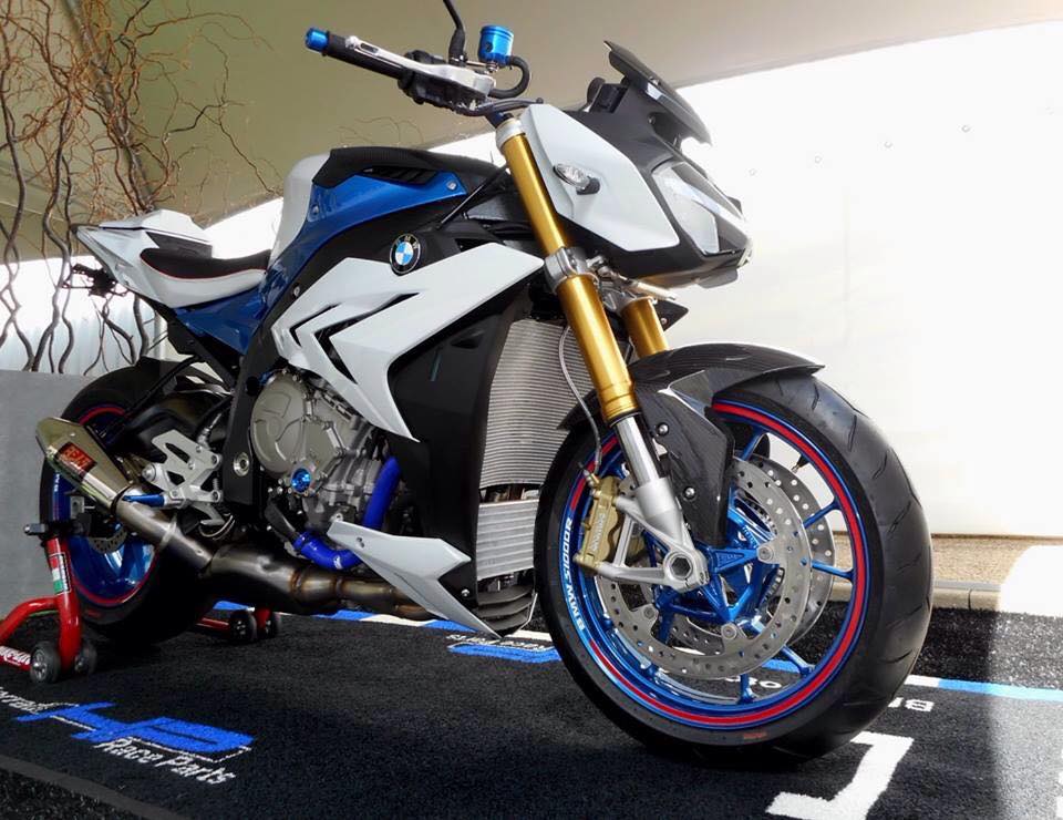 BMW S1000R chiec Nakedbike do cung cap day uy luc - 4