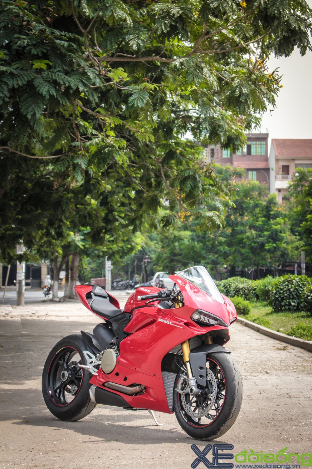 Can canh Ducati 1299 Panigale S dau tien tai Viet Nam voi gia 1 ty dong - 3