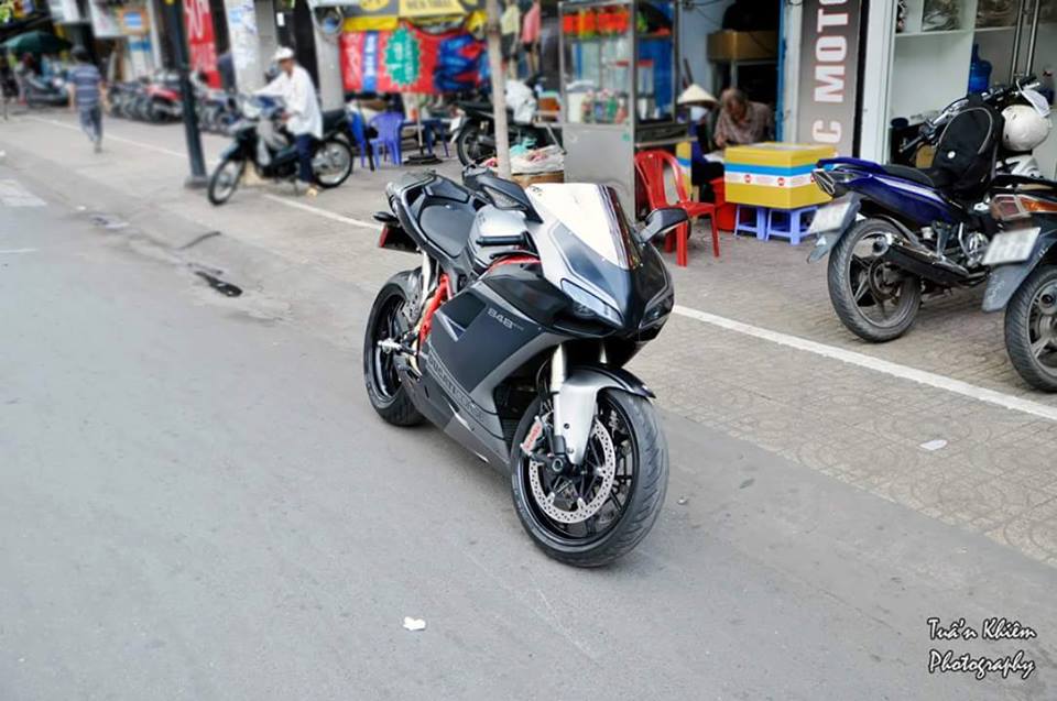 Ducati 848 EVO do cuc chat cua biker Viet Nam