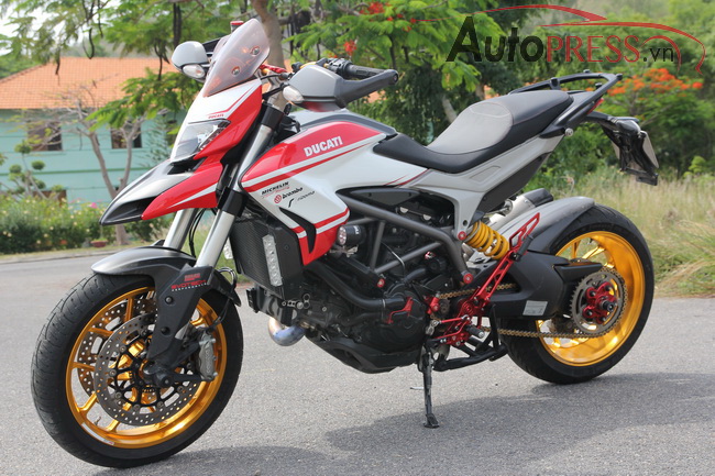 Can canh Ducati Hyperstrada do sieu khung cua biker Nha Trang - 18