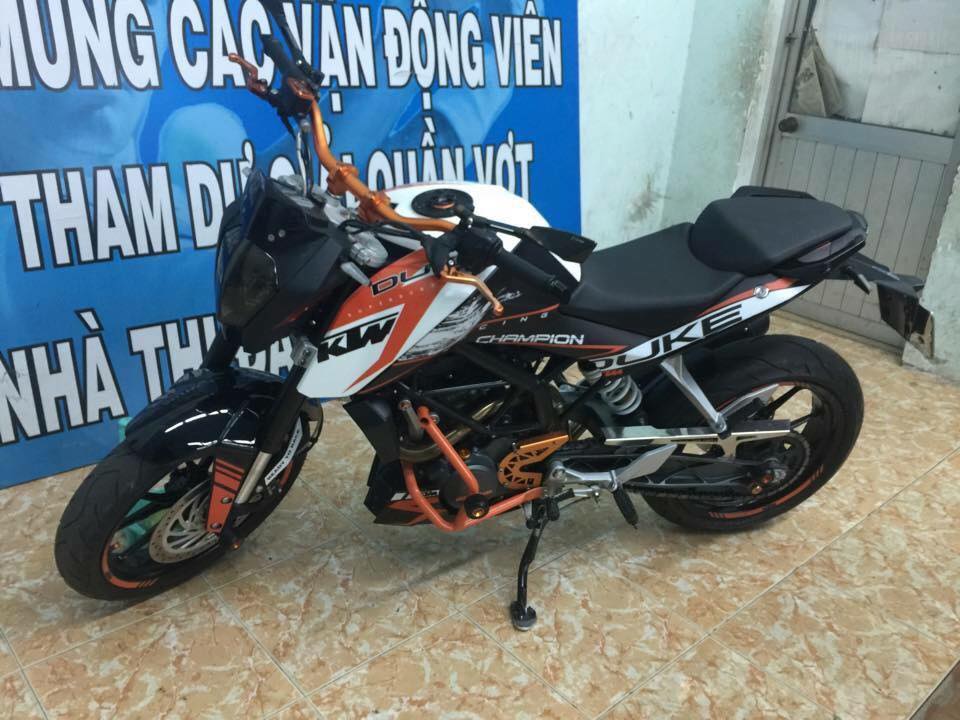 Ktm Duke 200 Độ Nhẹ Nhàng Của Biker Đồng Nai | 2Banh.Vn