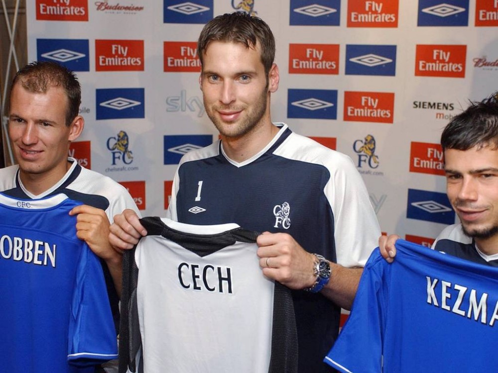 Nhung dau moc vang son cua Petr Cech trong mau ao Chelsea