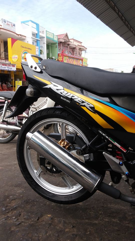 Suzuki raider 125 chiec xe zin con dep long lanh - 5