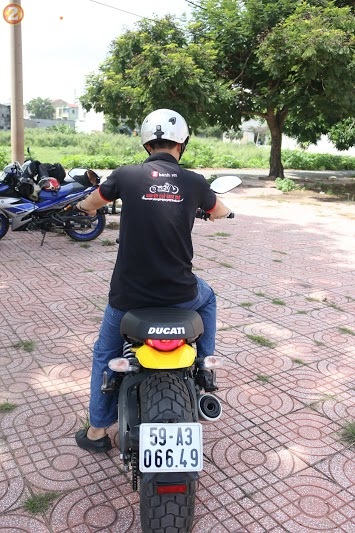Trai nghiem dong xe Ducati Scrambler tai Viet Nam - 5