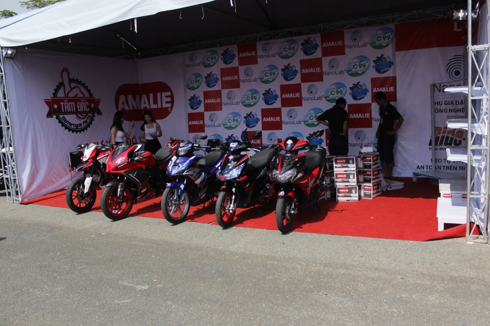 Can ke ngay khai mac Vietnam Motorbike Festival 2015 - 8