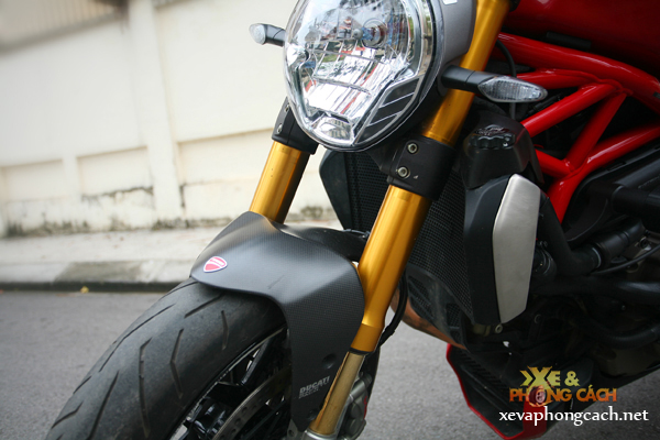 Ducati Monster 1200S cua thanh vien CLB Ducati Ha Noi - 8