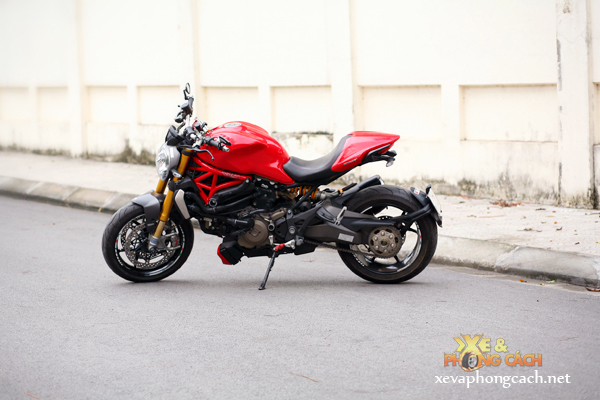 Ducati Monster 1200S cua thanh vien CLB Ducati Ha Noi - 11