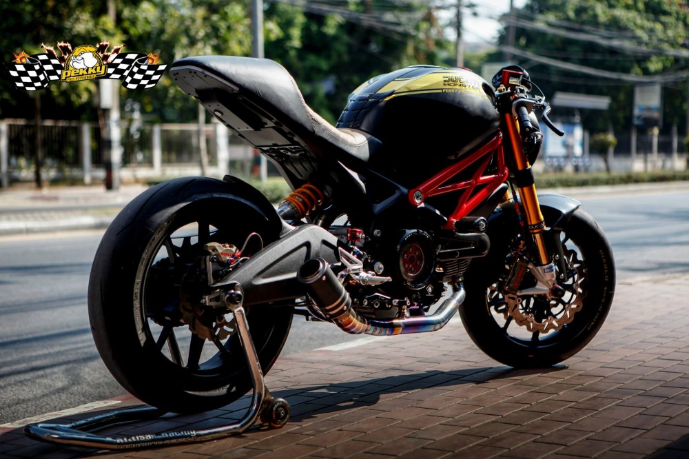 Ducati Monster 795 chat choi trong phien ban Cafe Racer - 5