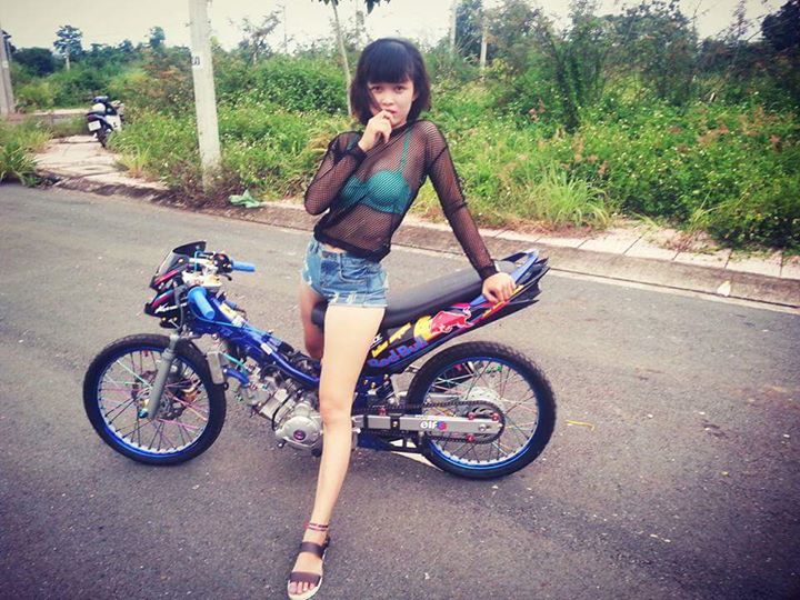 Exciter do Drag so dang cung nguoi mau hot - 4