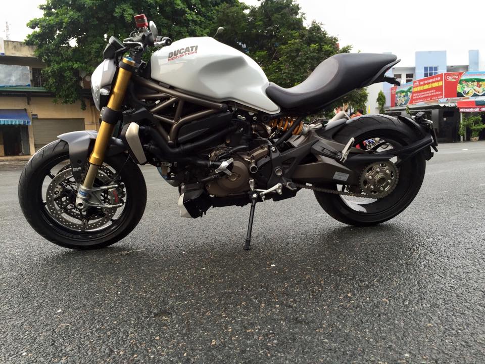 Ducati Monster 1200S 2015 do chat voi po Akrapovic full system Titanium - 9