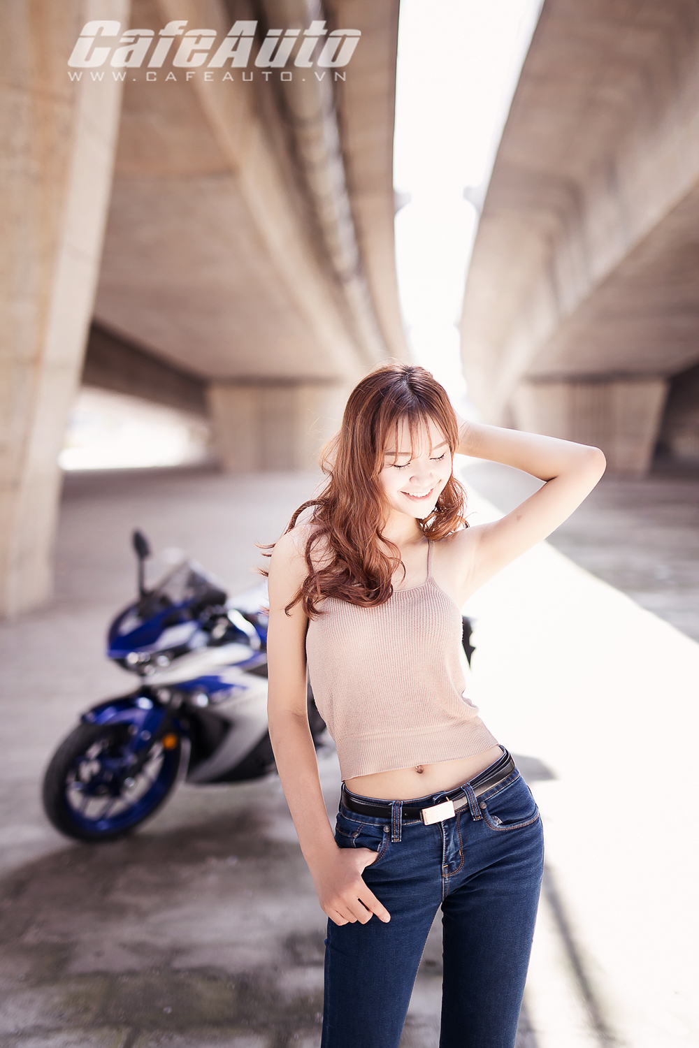 Hot Girl Ha Thanh xinh dep day ca tinh ben Yamaha R3 - 11