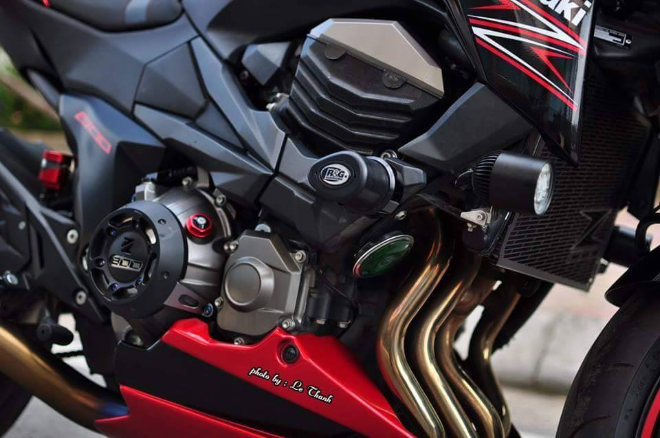 Kawasaki Z800 phien ban mau do do khung cua biker Viet - 7