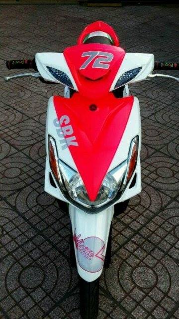 Ve dep cua Yamaha luvias 125cc thoi nay - 2