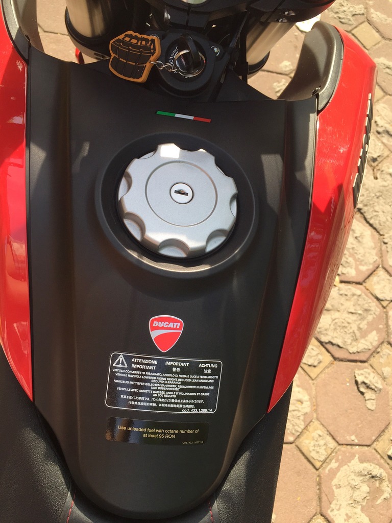 Ban Ducati HyperStrada 2015 5600 km tai Ha Noi - 12